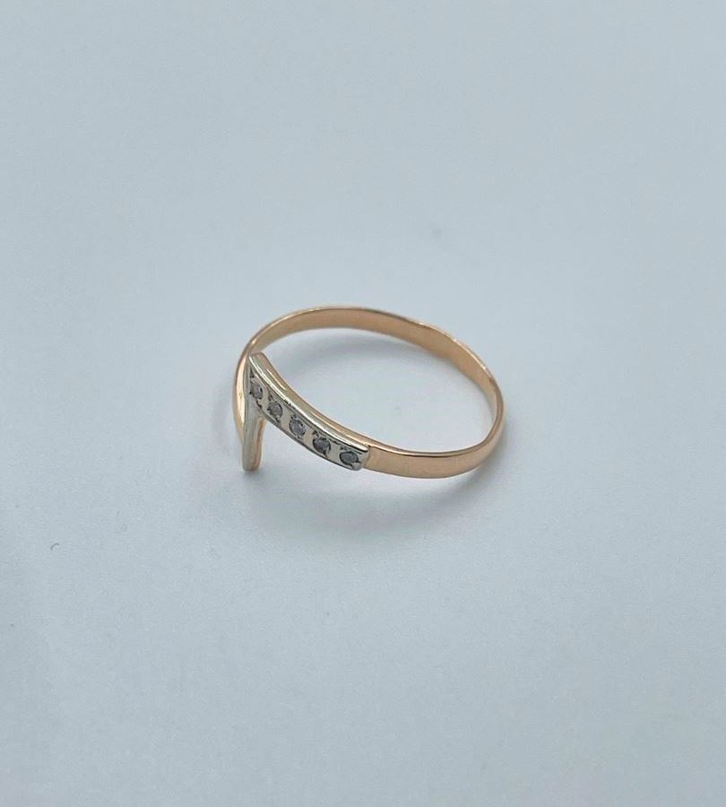 Золота каблучка 585° 1.31 г.