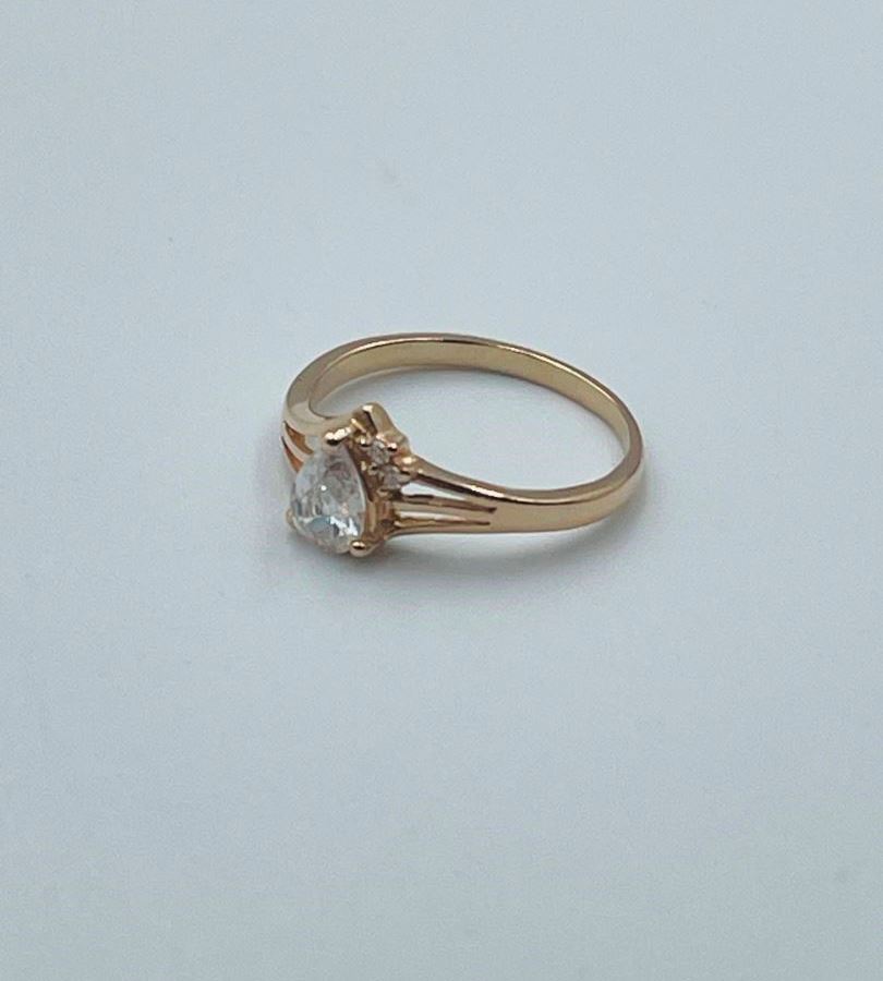 Золота каблучка 585° 1.6 г.