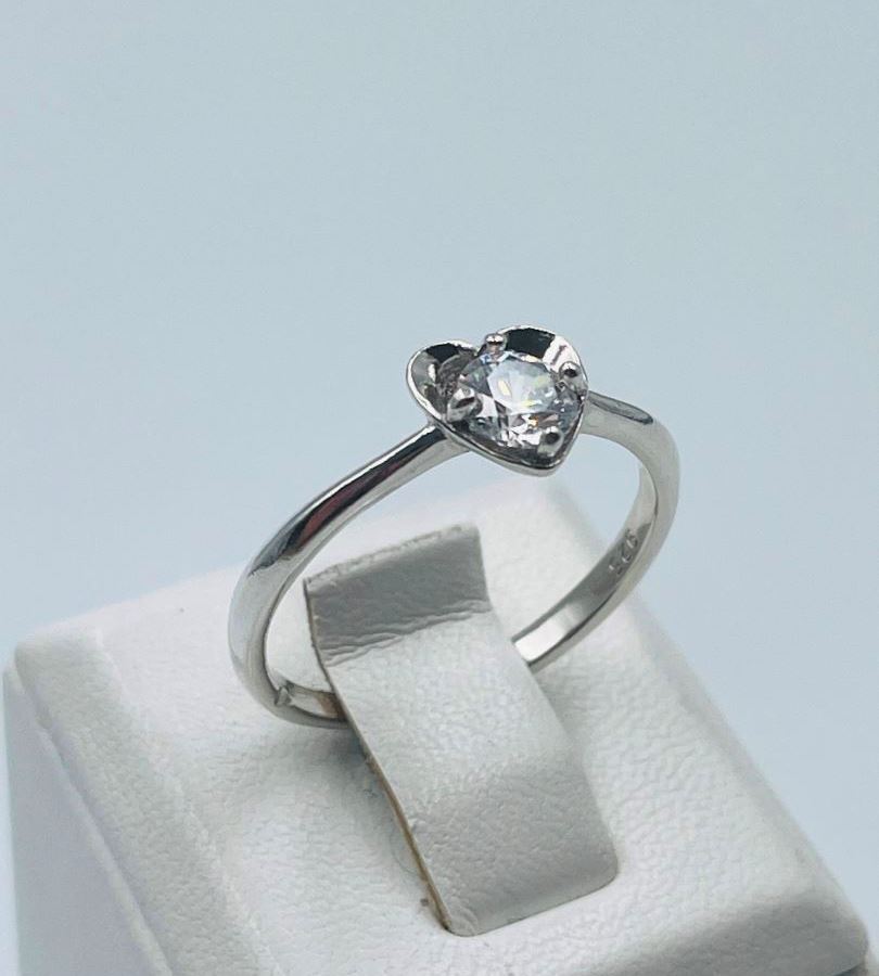 Серебряное кольцо 925° 1.9 г.
