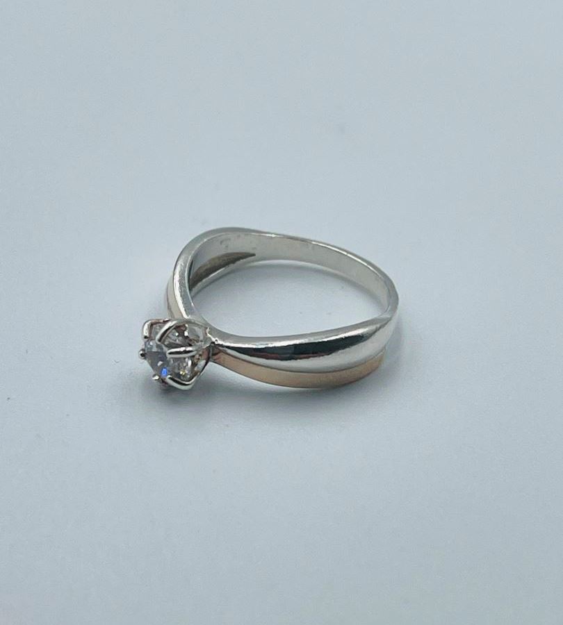 Серебряное кольцо 925° 2.5 г.