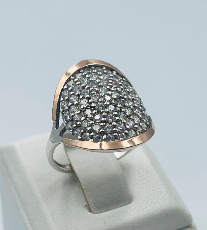 Серебряное кольцо 925° 3.6 г.