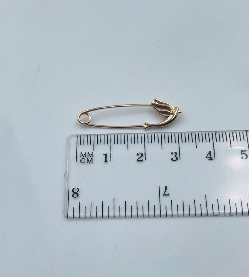 Золотая брошь 585° 0.94 г.
